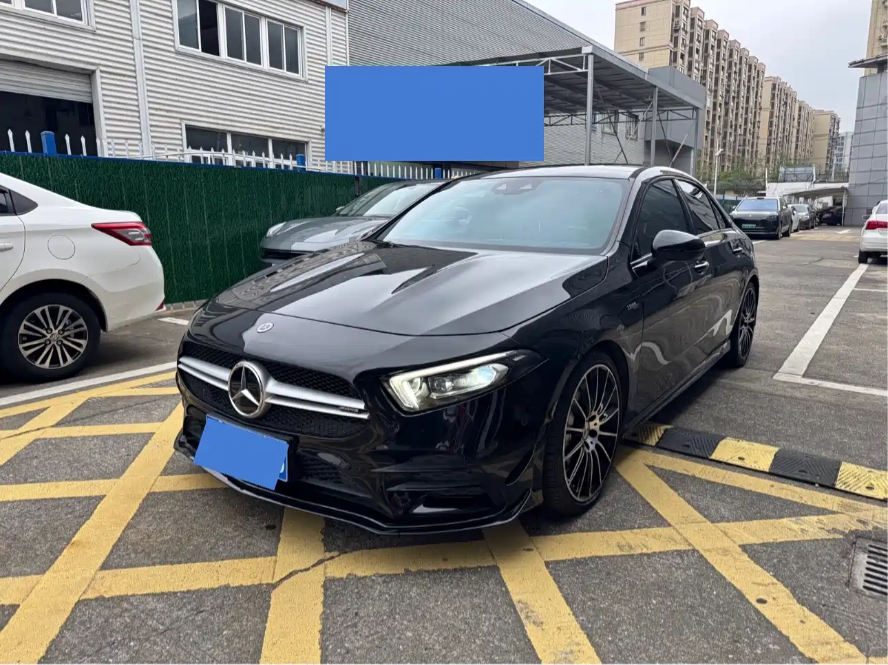 Mercedes-Benz A-Class AMG 2021 AMG A 35 L 4MATIC Blazing Night Special Edition