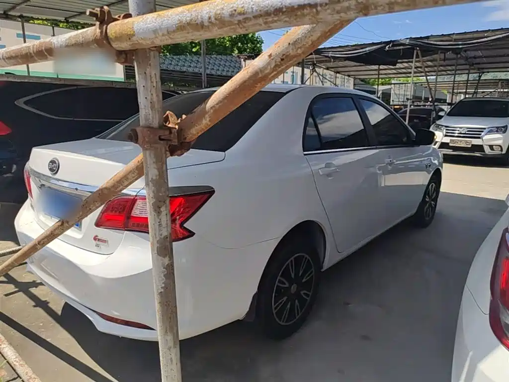 BYD F3 2016 1.5L Automatic Luxury фото 7