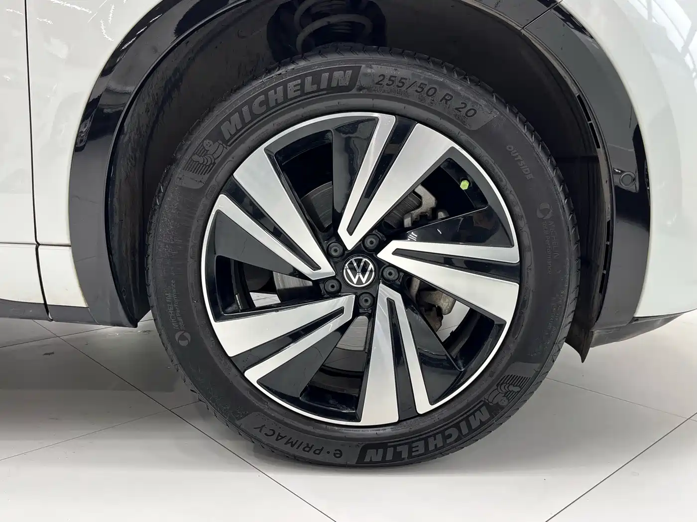 Volkswagen Talagon 2023 380TSI 4WD R-Line Touring Edition фото 10