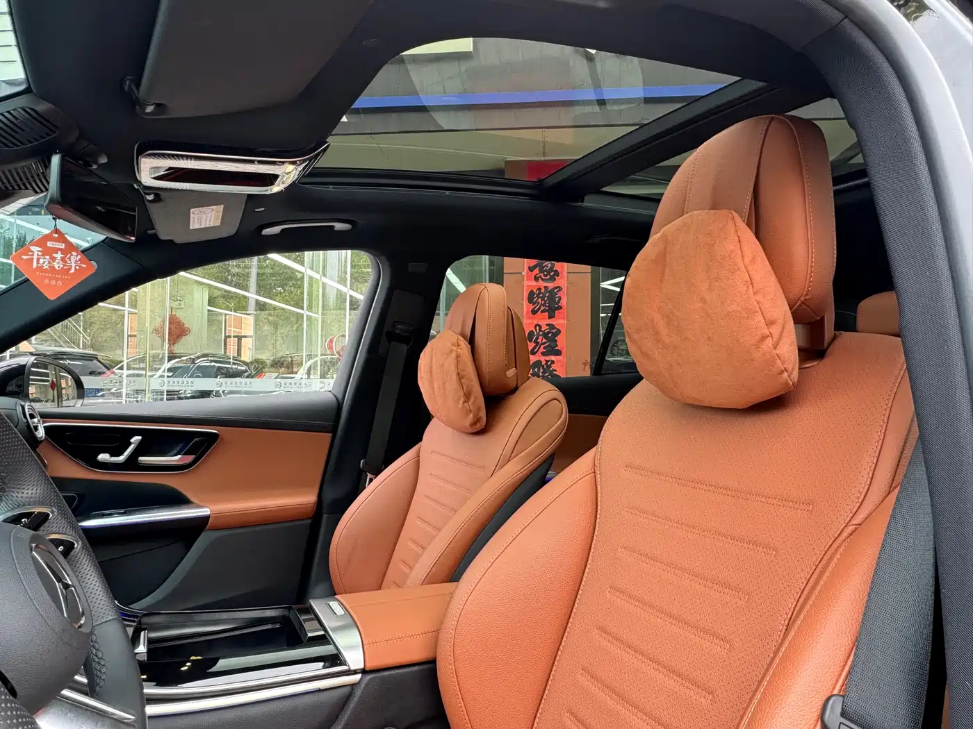 MERCEDES-BENZ GLC