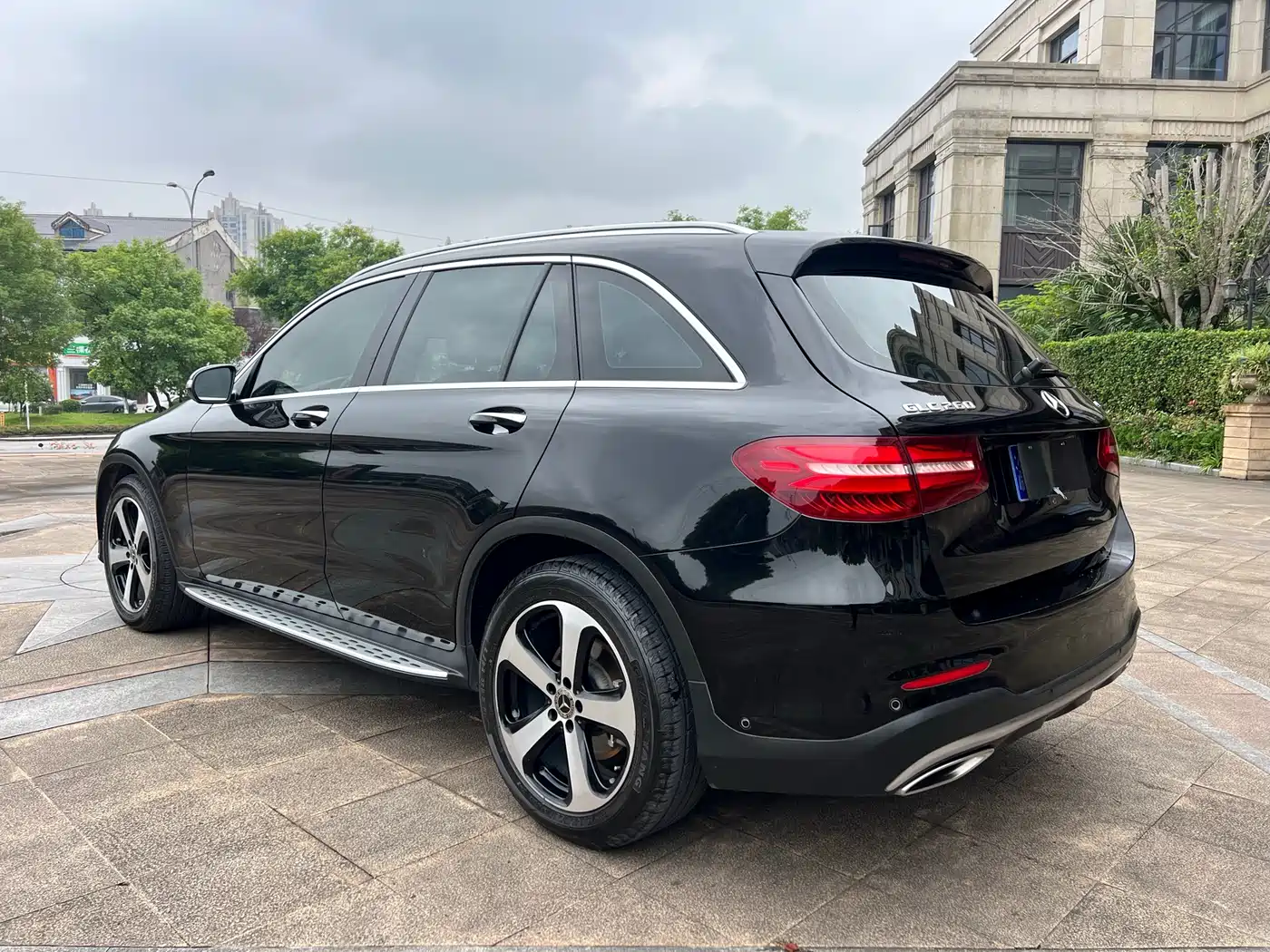 Mercedes-Benz GLC 2018 Facelift GLC 260 4MATIC Luxury фото 5