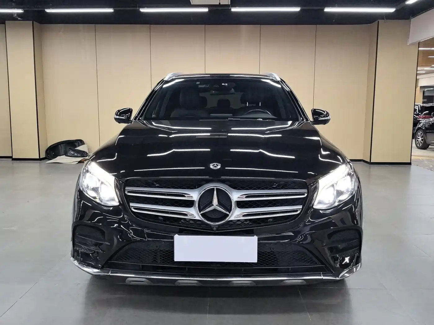 Mercedes-Benz GLC 2019 GLC 300 L 4MATIC Dynamic фото 2