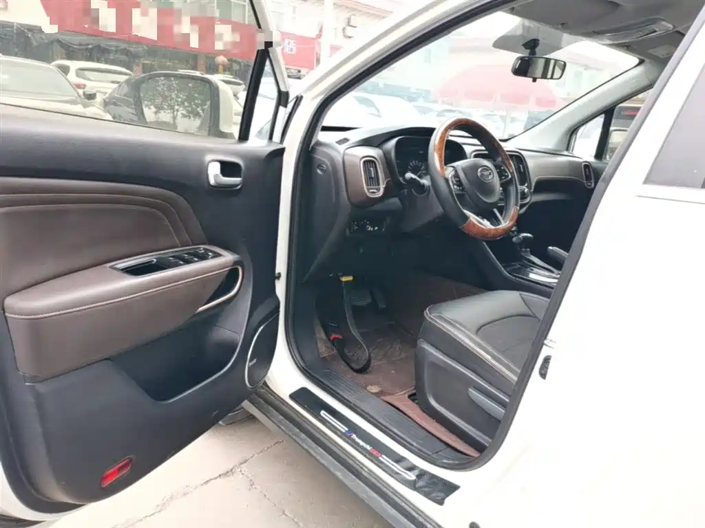 GAC Trumpchi Trumpchi GS3 2017 150N Automatic Elite фото 16