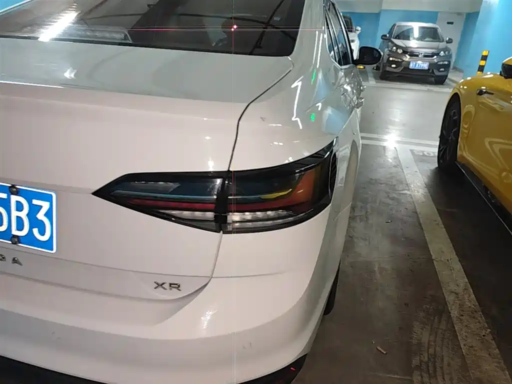 Volkswagen Lavida 2023 Xinrui 1.5L Auto Xinyi Edition фото 8