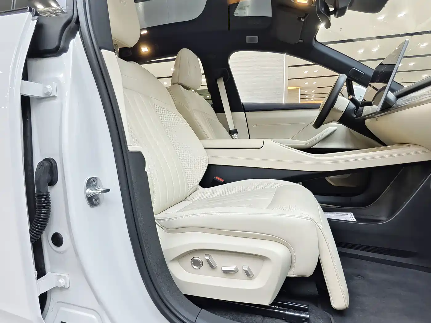 Ledao L60 2025 2025 model 60kWh AWD version