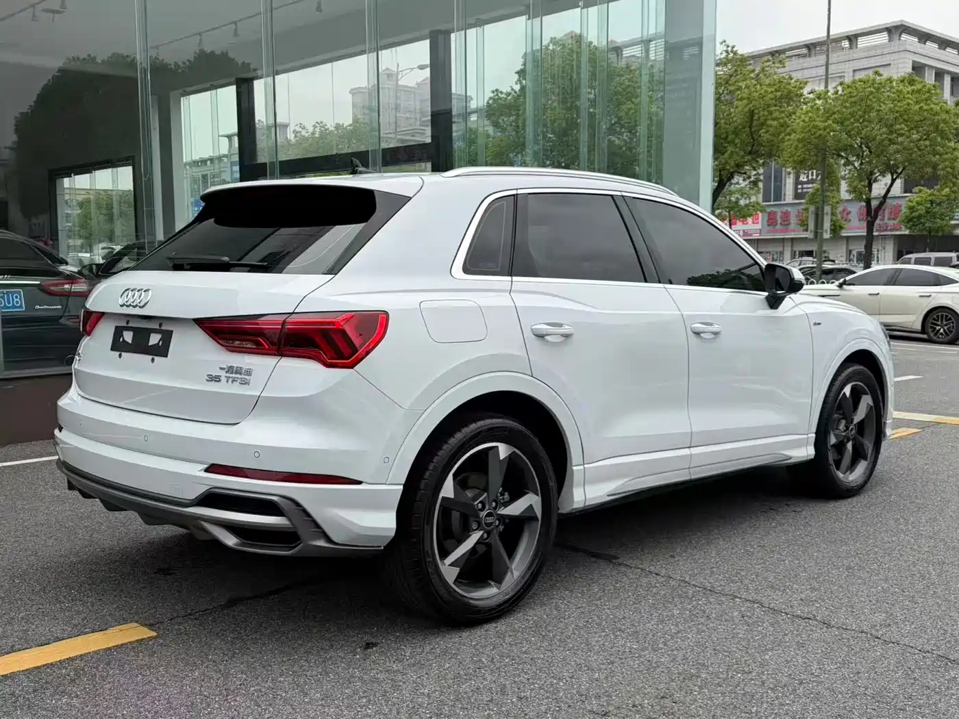 Audi Q3 2022 35 TFSI Fashion Dynamic фото 10