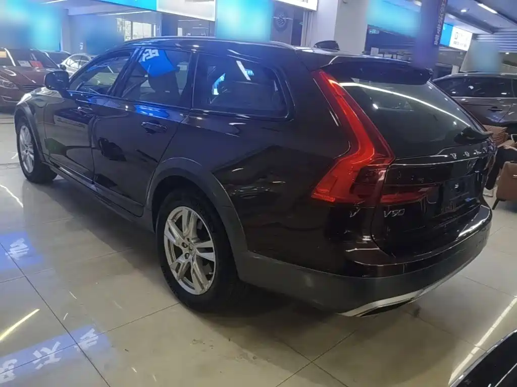 Volvo V90 2019 2017 Cross Country T5 AWD Smart Edition