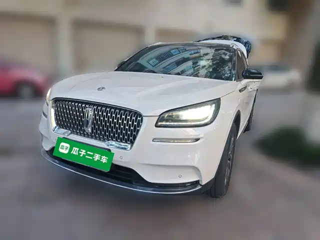 Lincoln Adventurer 2020