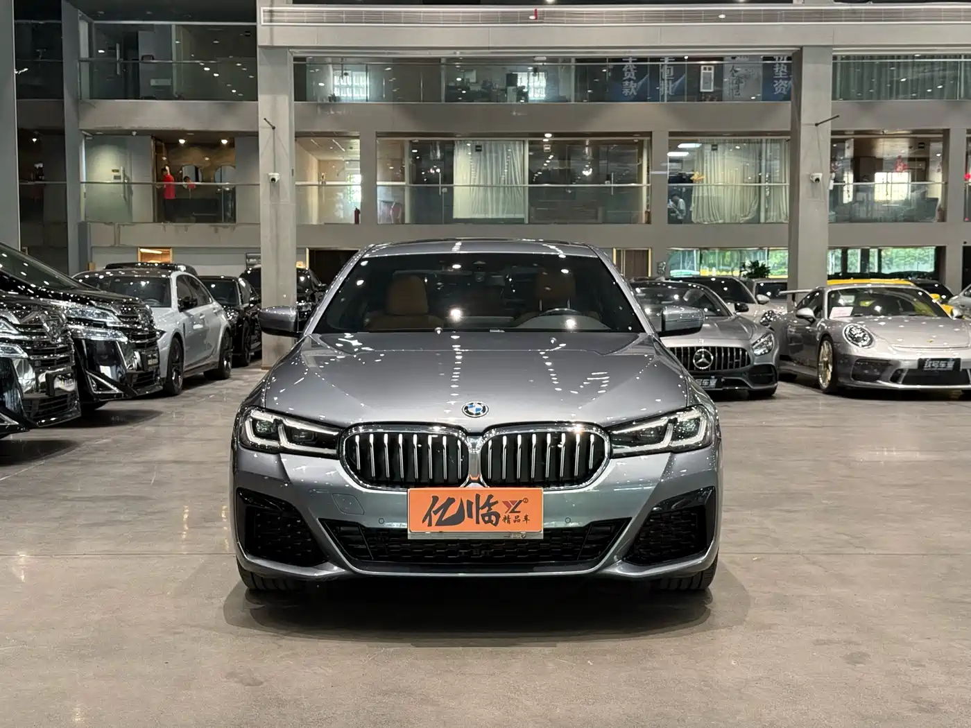 BMW 5 Series (Import) 2022 Facelift 530i M Sport Package фото 2