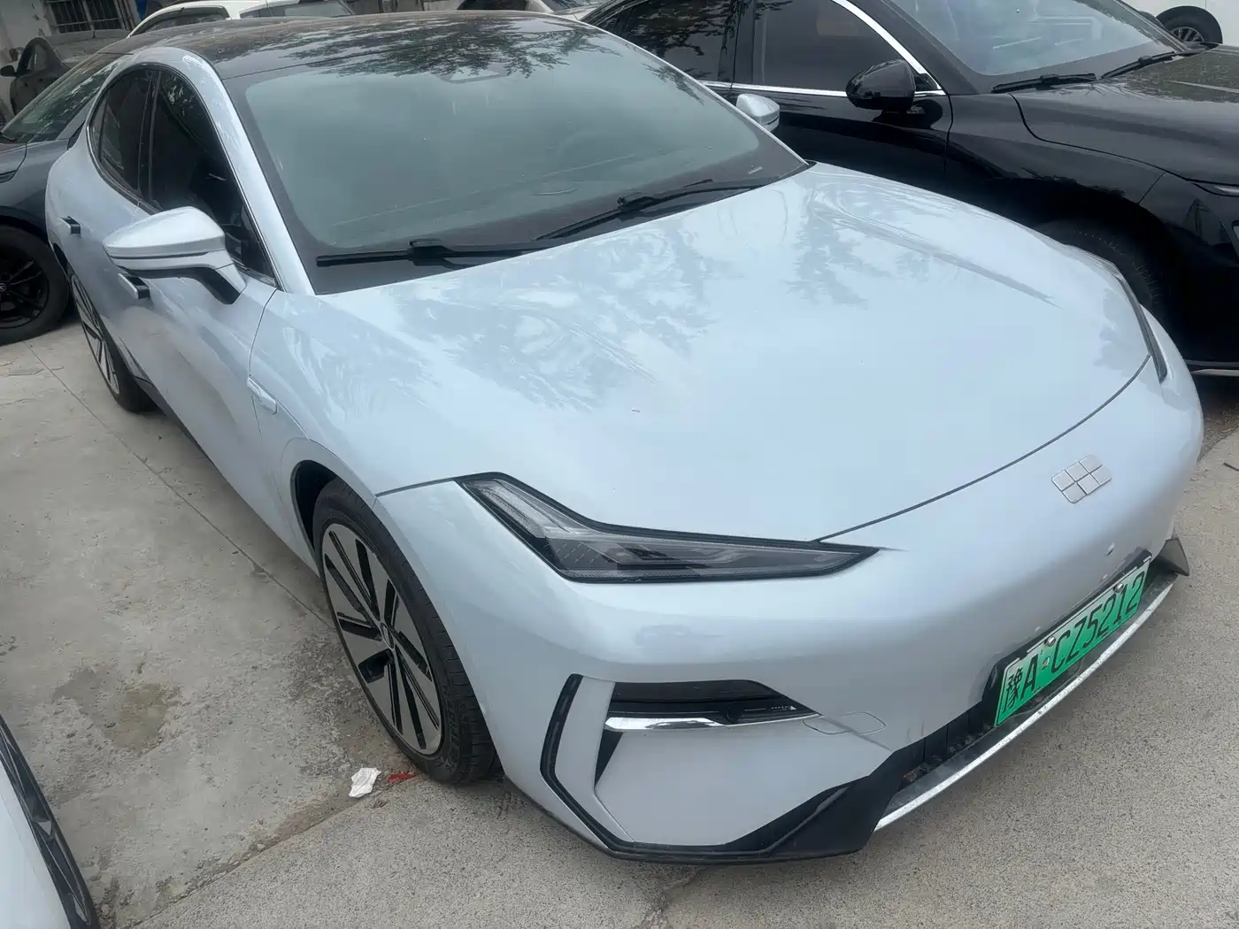 Geely Galaxy Galaxy E8 2024 665km RWD Starship Voyager Edition фото 3
