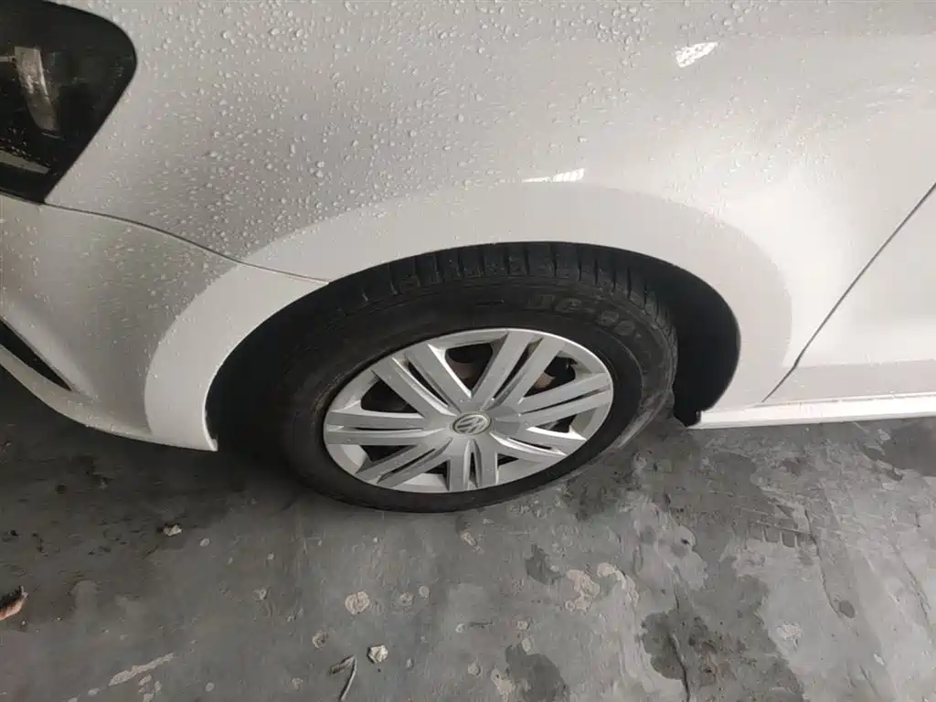 Volkswagen Polo 2016 1.4L Manual Trend фото 23