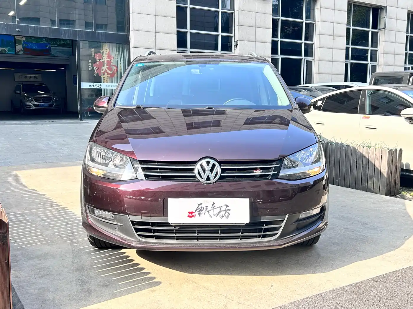 Volkswagen Sharan 2018 380TSI Comfort 7-Seater фото 2
