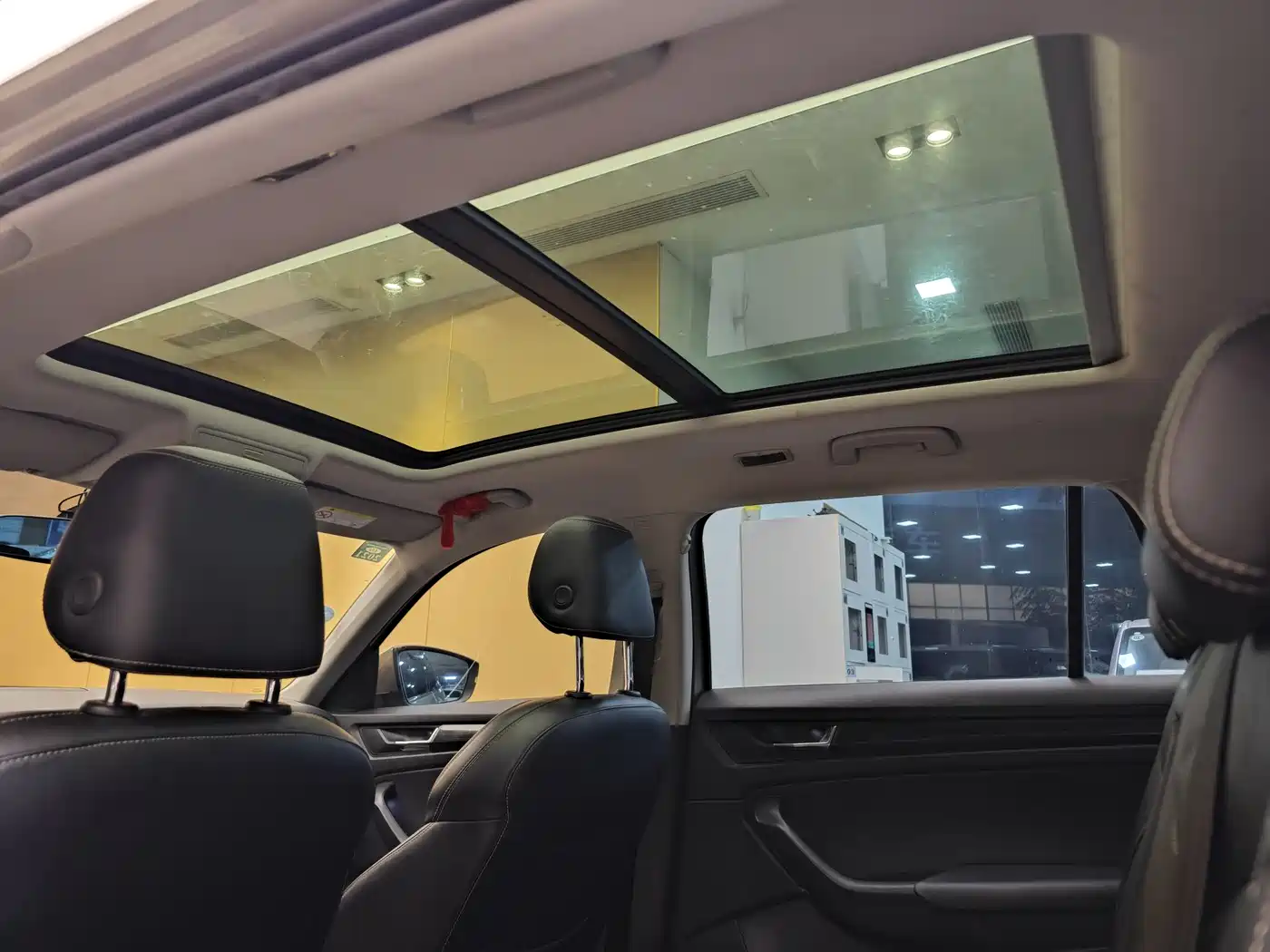 Škoda Kodiaq 2017 TSI330 7-seater 2WD Luxury Edition фото 25