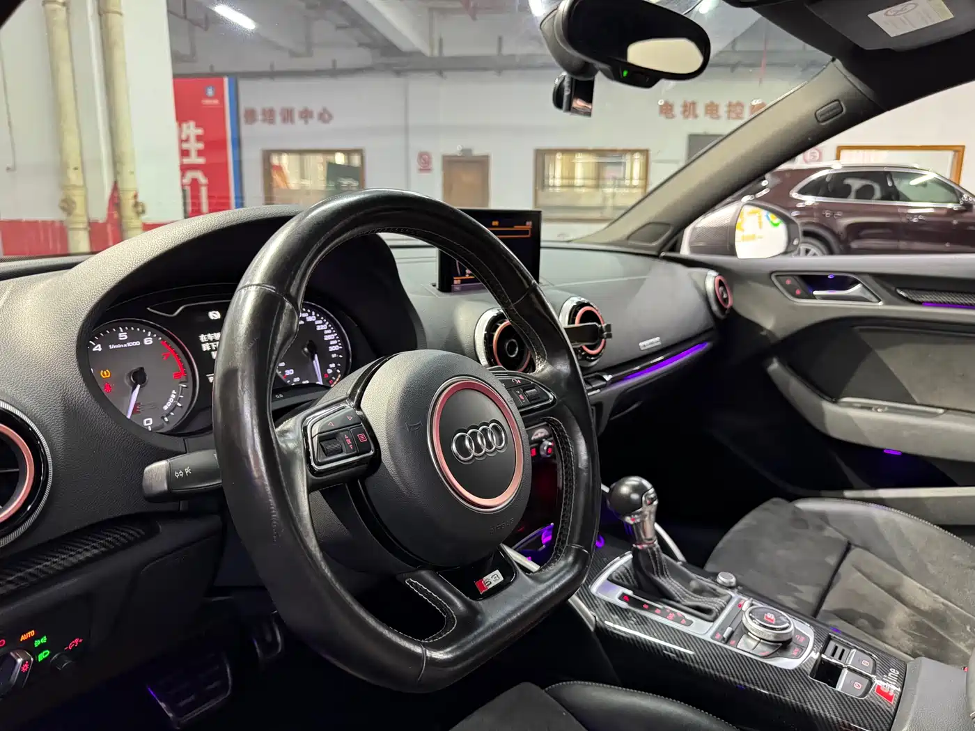 Audi S3 2015 S3 2.0T Limousine фото 12