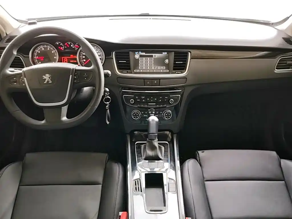 Peugeot 508 2015 1.6THP Auto Comfort Edition фото 10