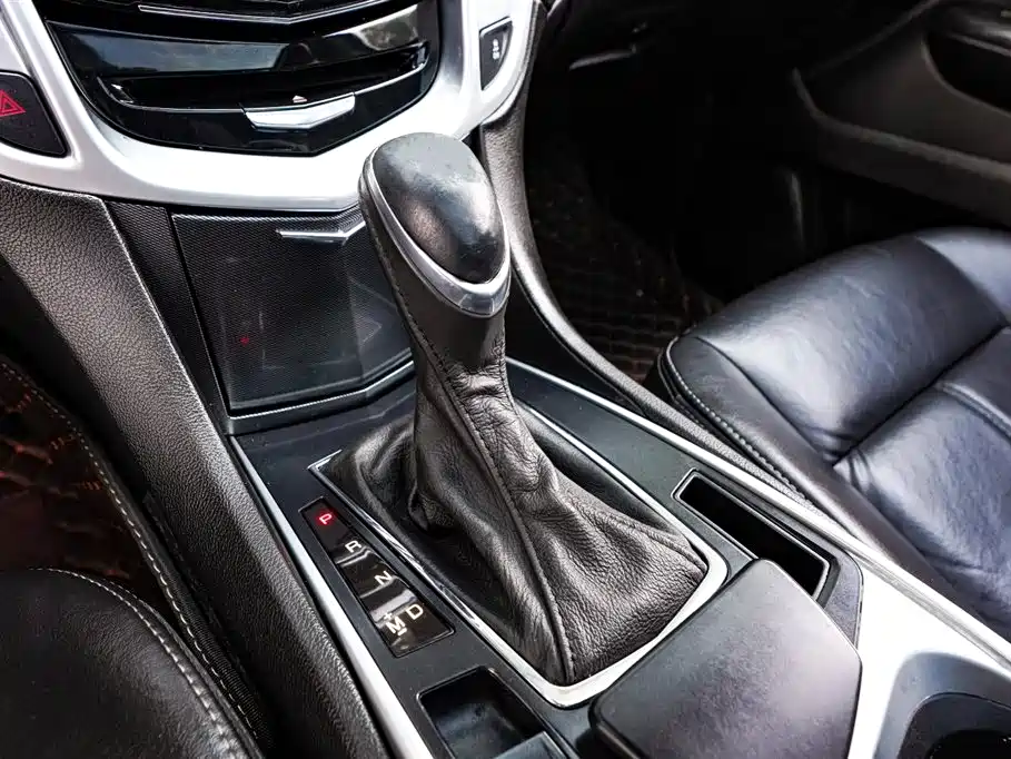 Cadillac SRX 2014 3.0L Elite Model фото 14