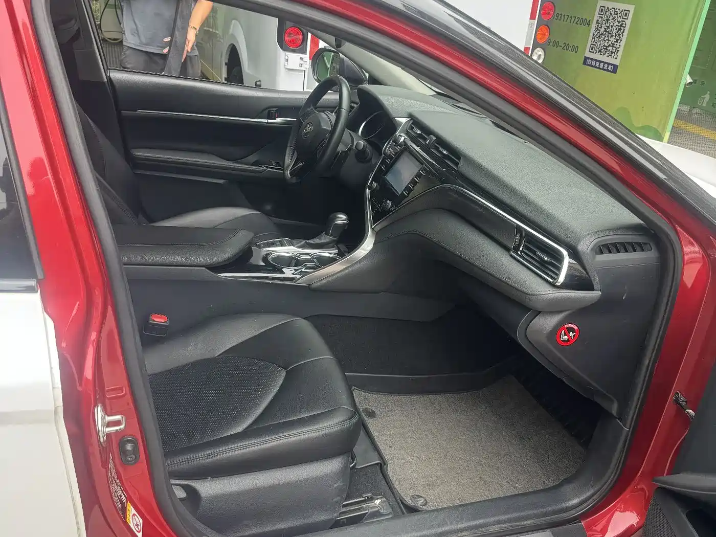 Toyota Camry 2018 2.0S Sport Edition фото 5