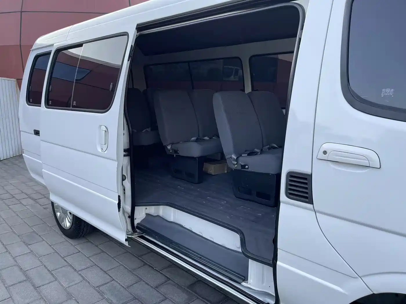 Jinbei Haise 2014 2011 2.0L 6th Gen Xianglong Classic V20