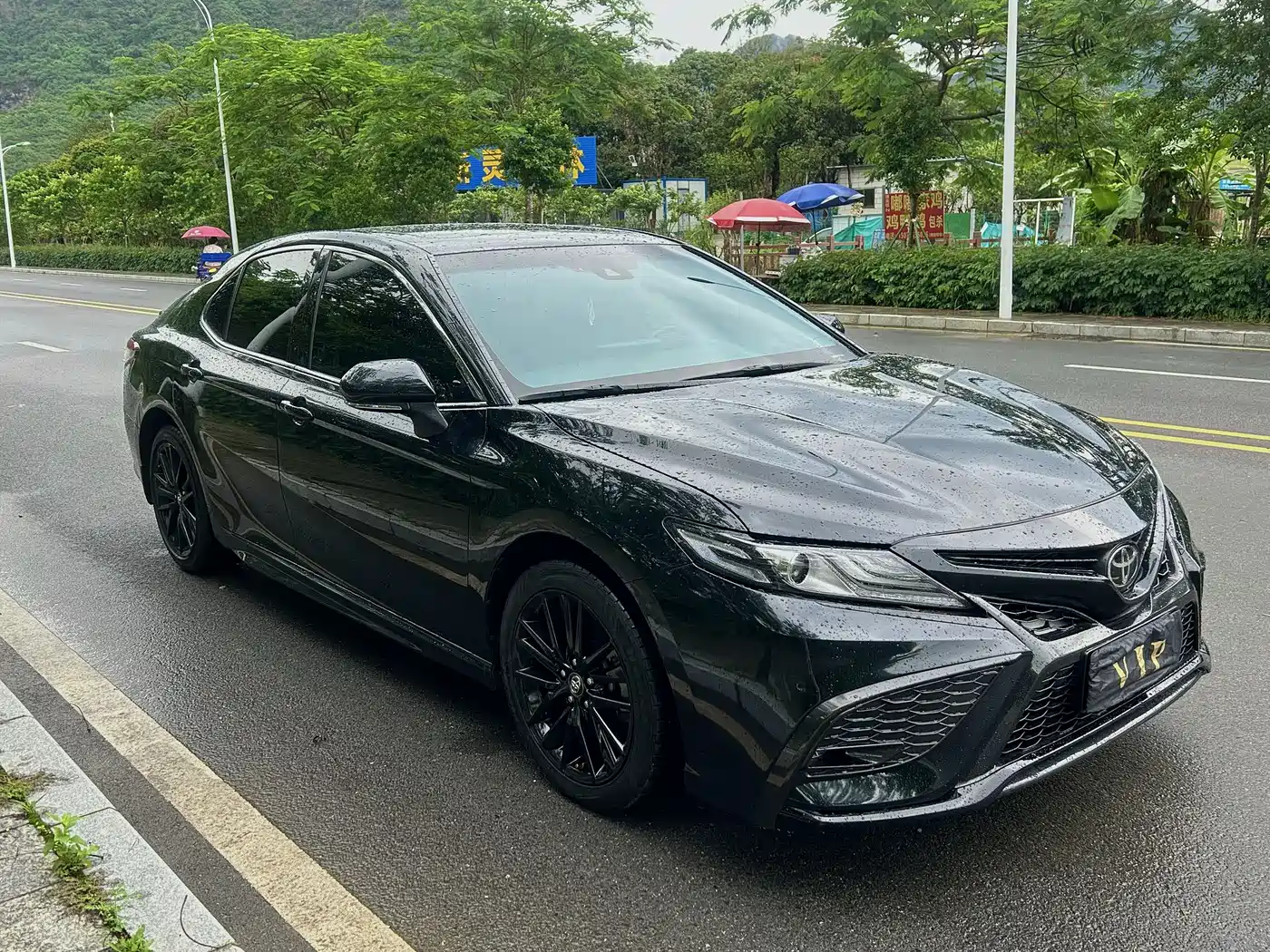 Toyota Camry 2023 2.0S Knight Edition фото 3