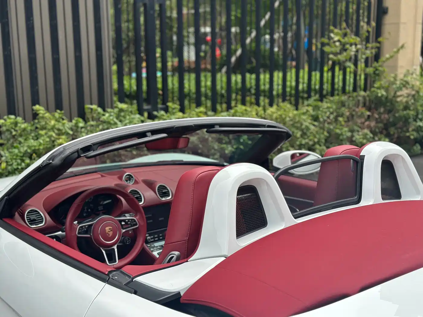 Porsche 718 2022 Boxster 2.0T фото 12
