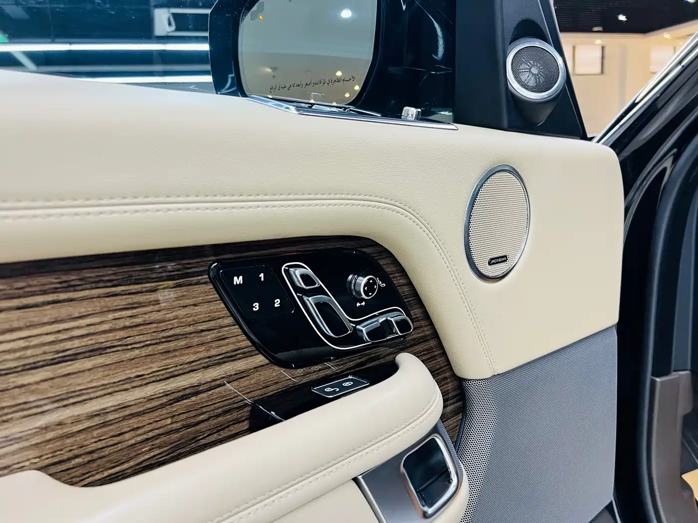 Land Rover Range Rover 2018 3.0 SC V6 Vogue Heritage Extended Edition фото 14