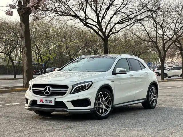  Mercedes-Benz Mercedes-Benz GLA AMG 2015 AMG GLA 45 4MATIC