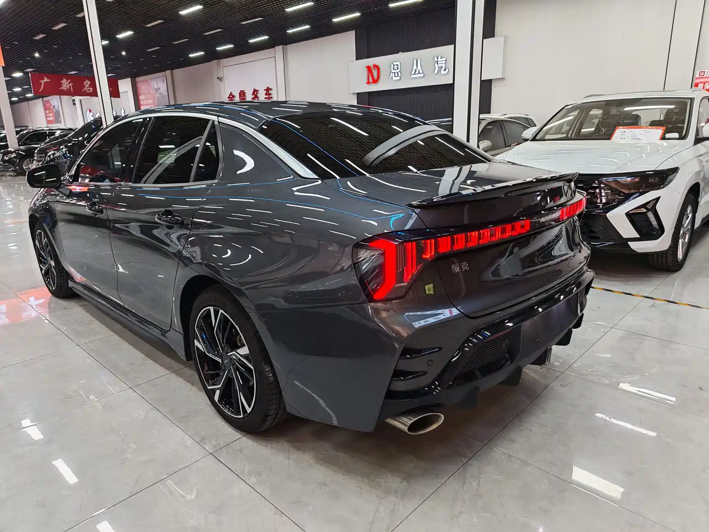 Lynk & Co 03 2023 2.0TD DCT Jin Pro фото 9