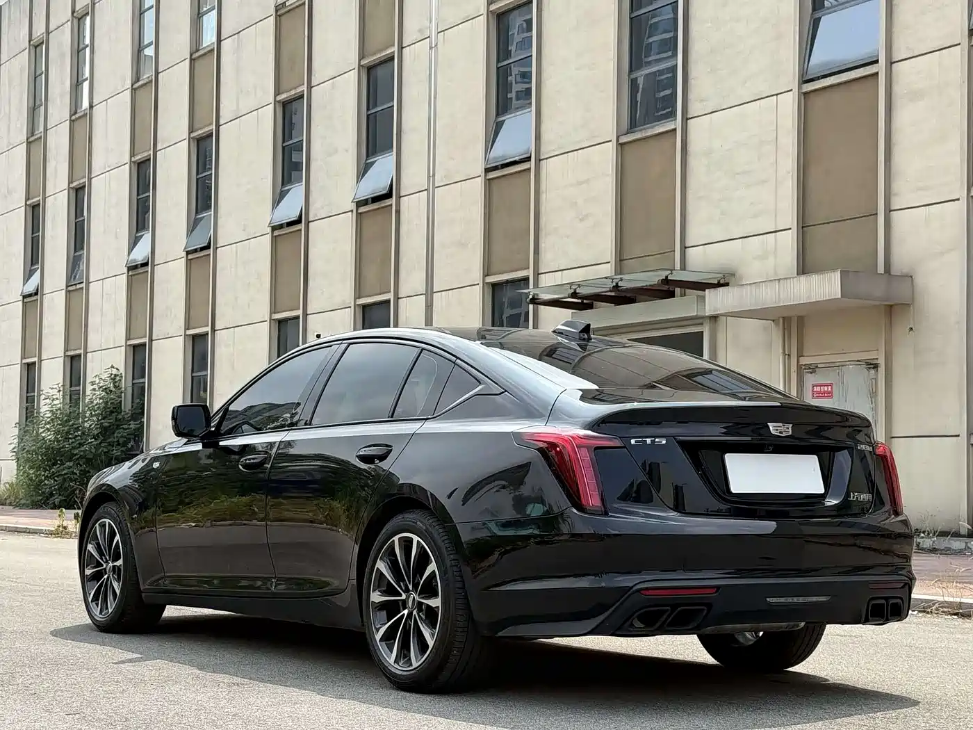Cadillac CT5 2025 Model 28T Urban Sport Edition фото 8