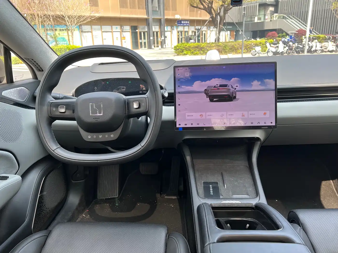 ZEEKR EXTREME KRYPTON 007