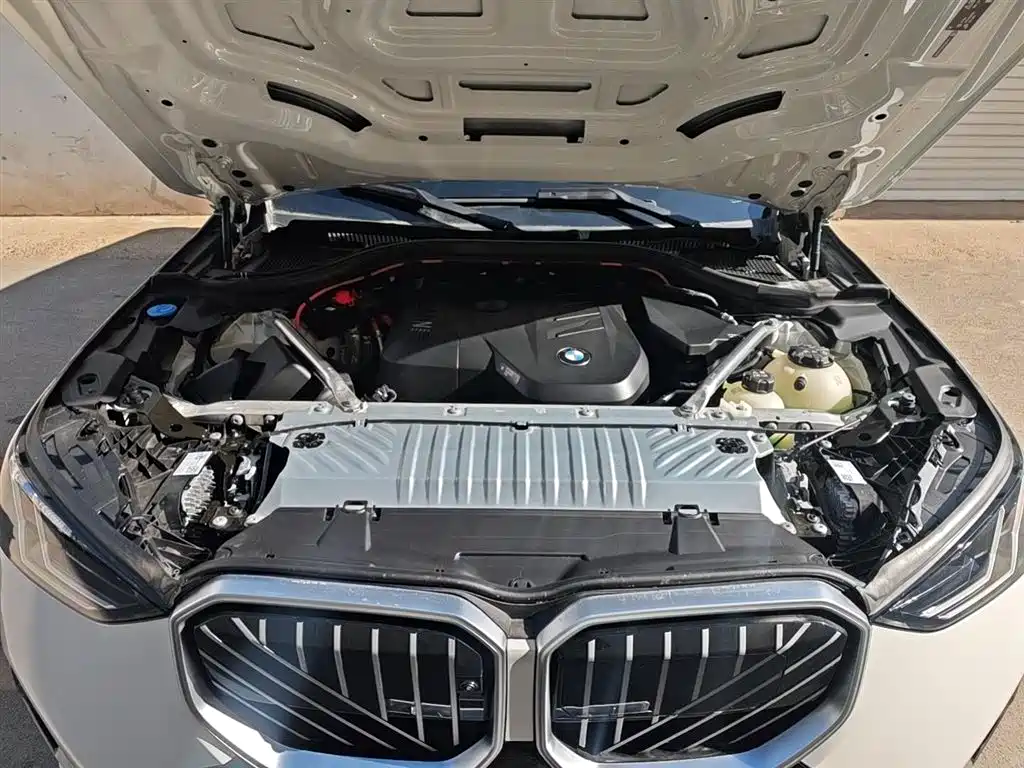 BMW X3 2025 xDrive30L Premium Model M Sport Black Package фото 8