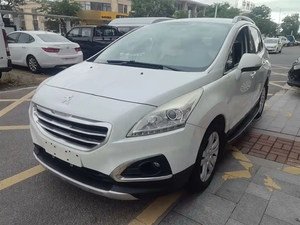 Peugeot 3008 2015 1.6THP Automatic Classic Edition фото 2