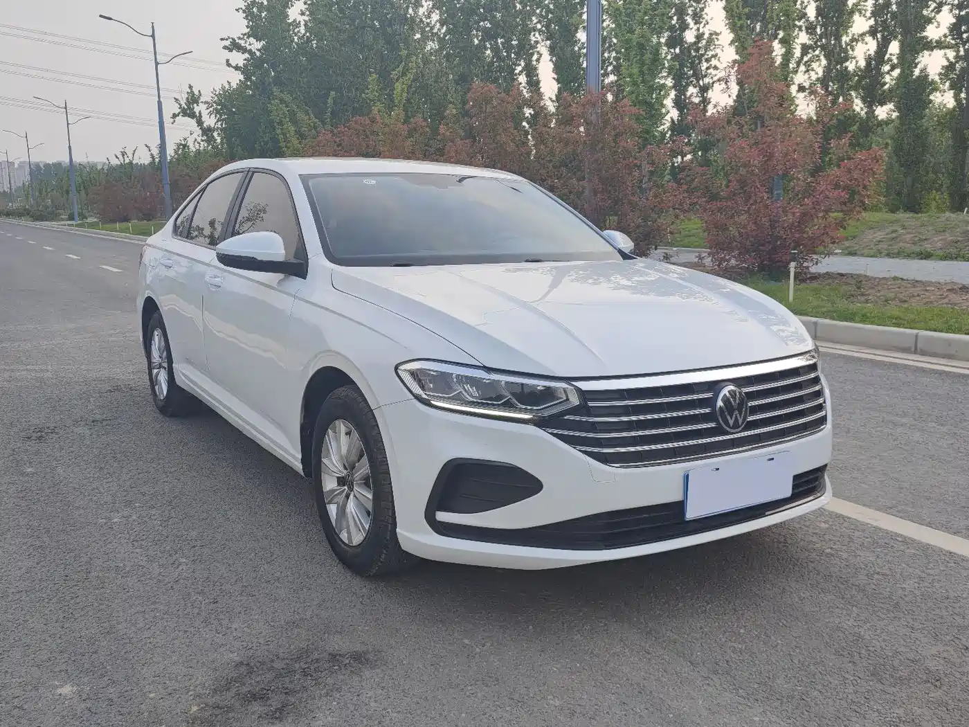 Volkswagen Lavida 2023 1.5L Auto Delight Edition фото 3