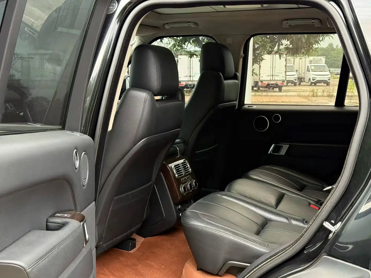 Фото 8 - Land Rover Range Rover