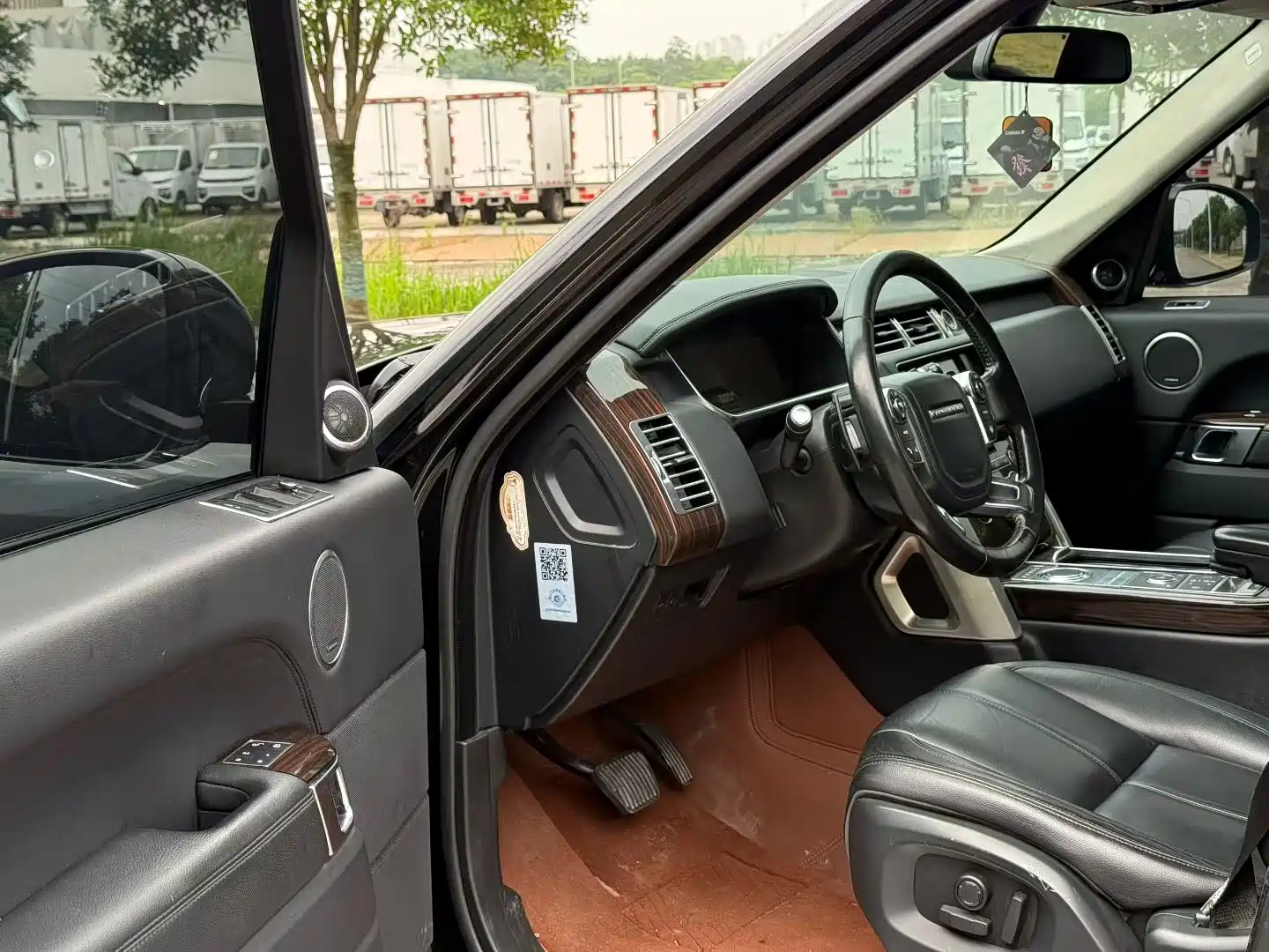 Фото 9 - Land Rover Range Rover