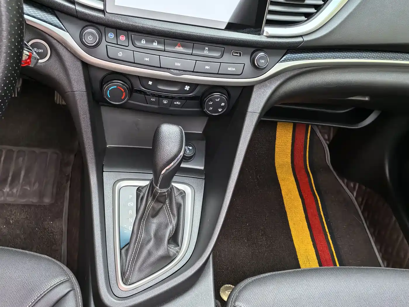 Buick Excelle 2021 Exemplar 1.5L Auto Elite фото 12
