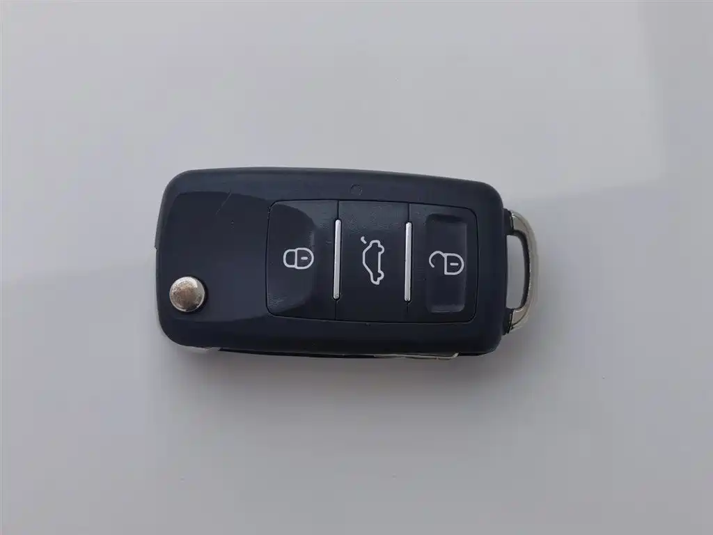 Volkswagen Polo 2014 1.4L Automatic Comfort Edition фото 19