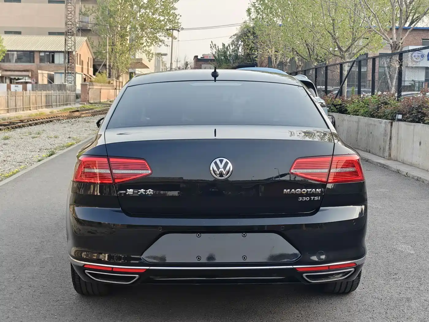 Volkswagen Magotan 2019 330TSI DSG Luxury China V фото 10