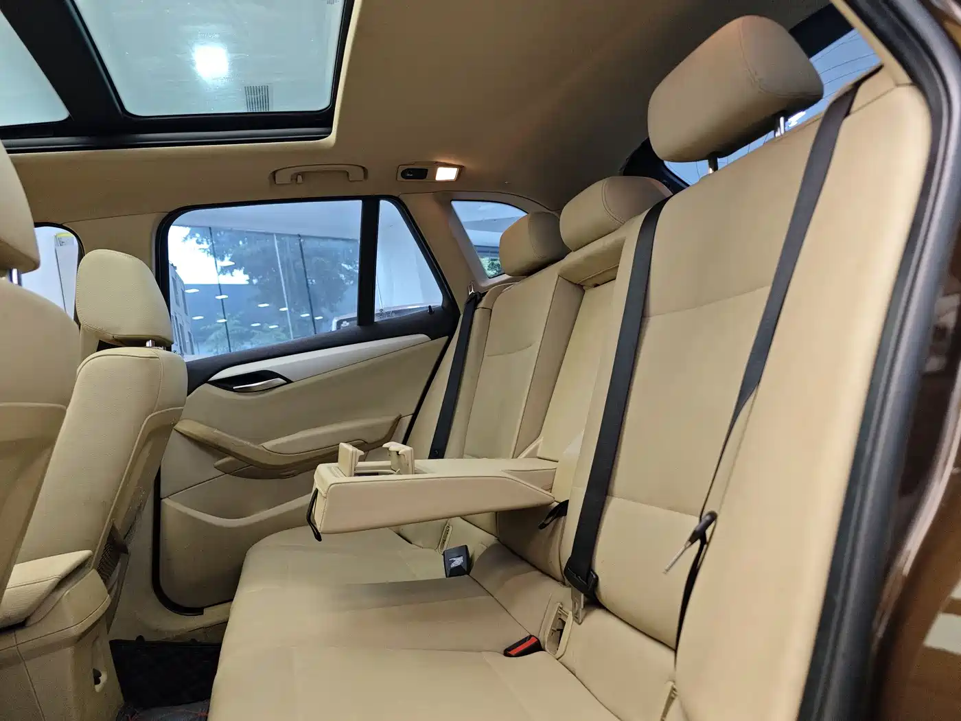 BMW X1 (Import) 2012 sDrive18i Luxury фото 23