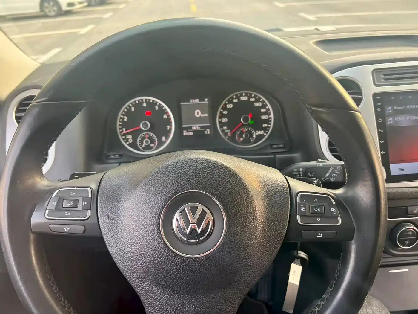 Volkswagen Tiguan 2012 1.8TSI Automatic 2WD Metro Edition фото 5