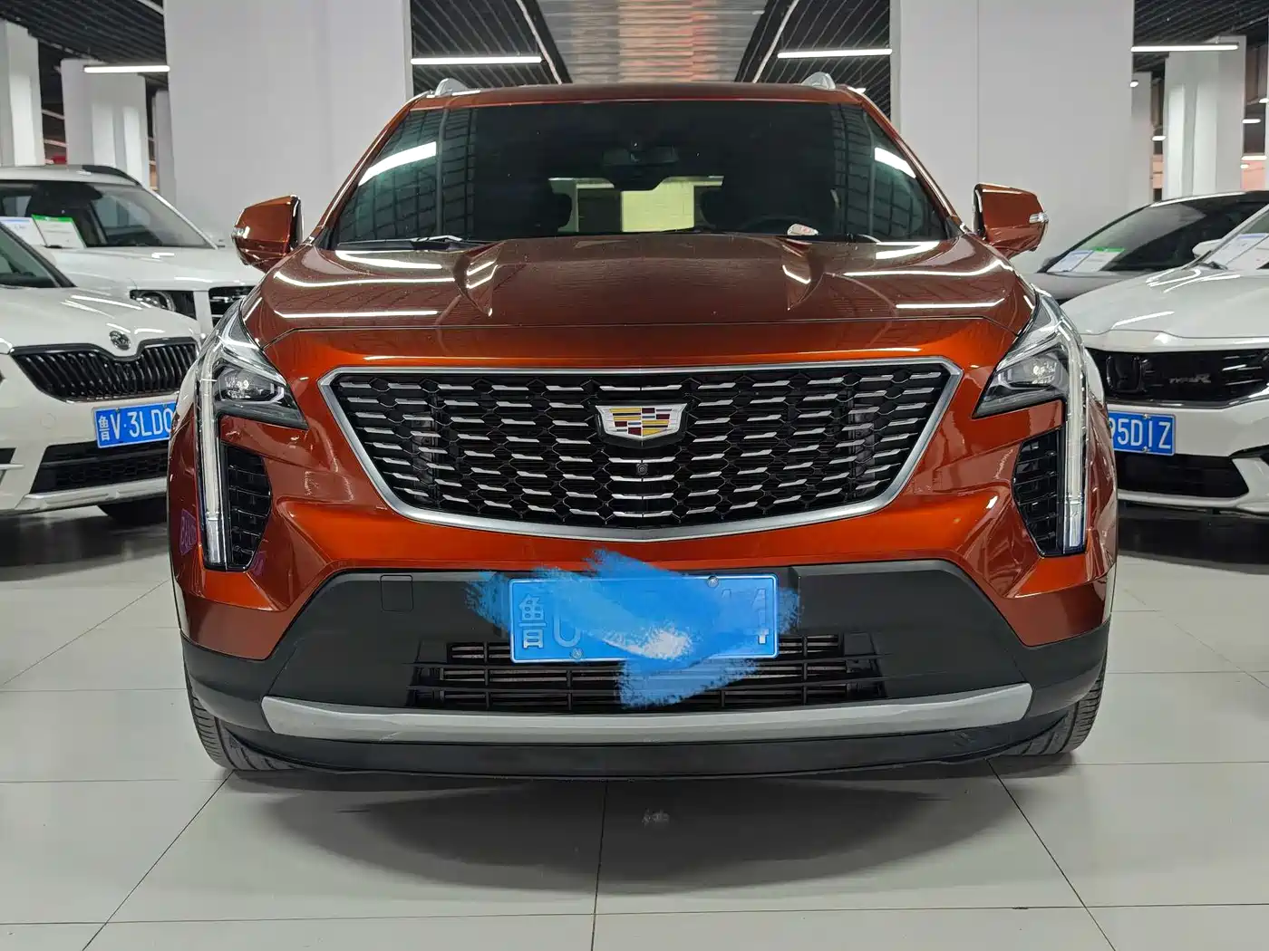 Cadillac XT4 2018 Model 28T 2WD Luxury фото 2
