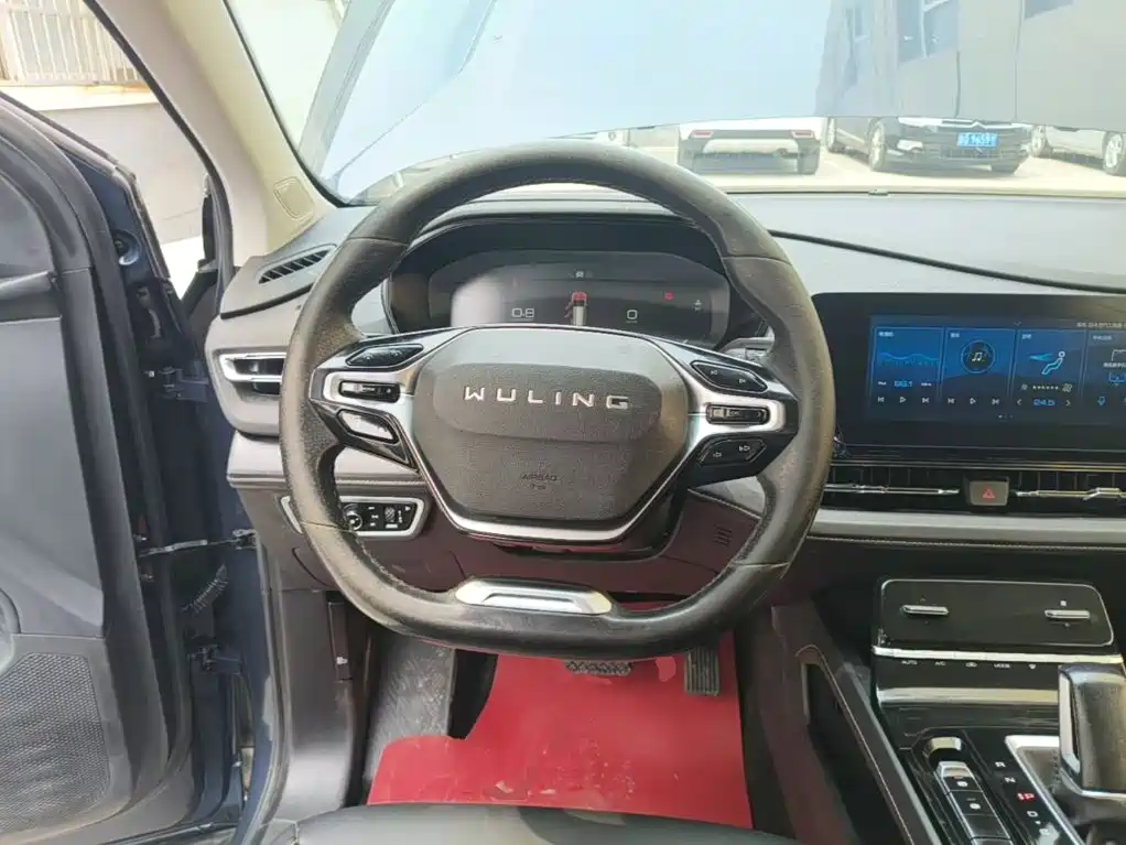 Wuling Motors Wuling Victory 2021 2020 1.5T CVT Flagship