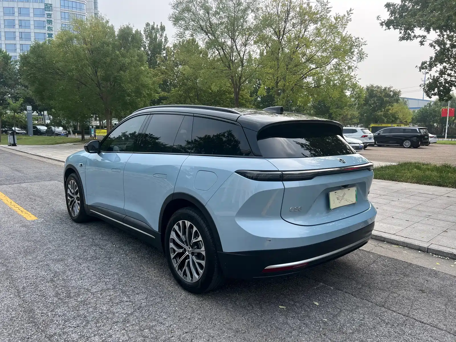 Фото 7 - NIO ES6