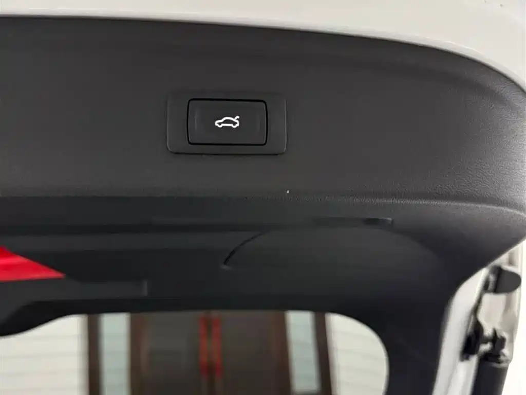Audi A3 2023 Sportback 35 TFSI Progressive Sport фото 8