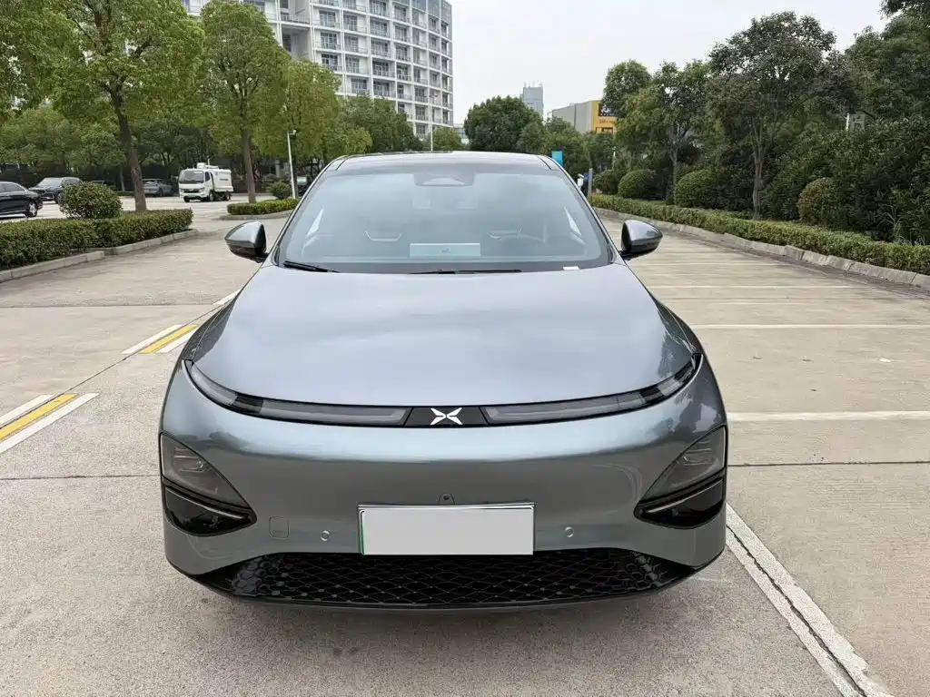 Фото 2 - XPeng G6