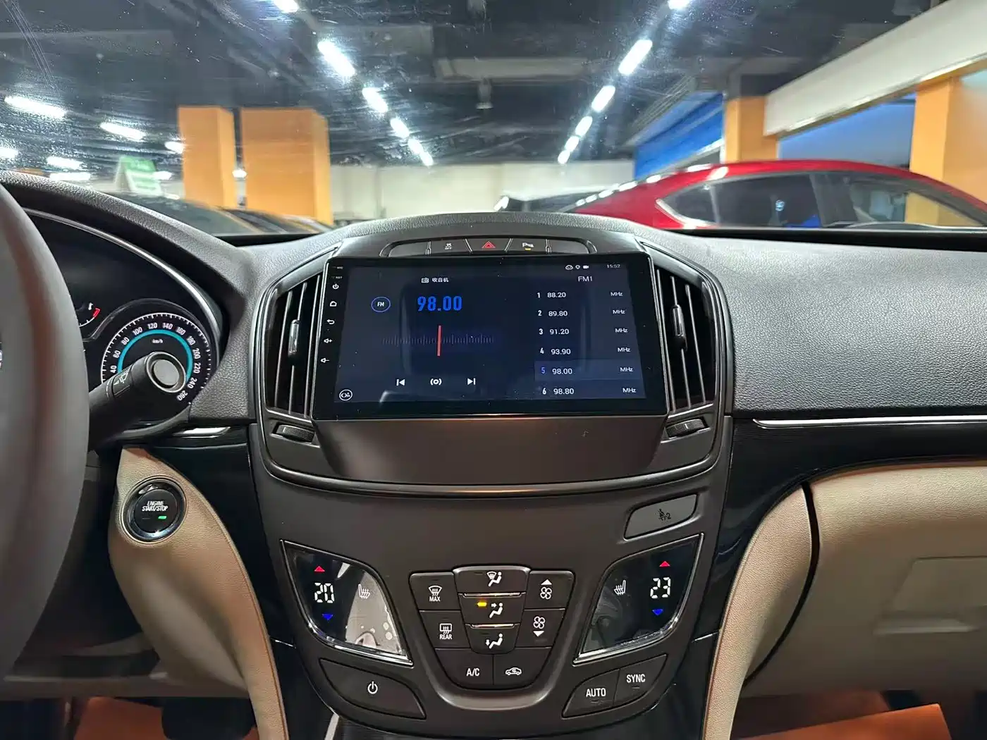 Buick Regal 2014 2.0L Elite Fashion Type фото 11