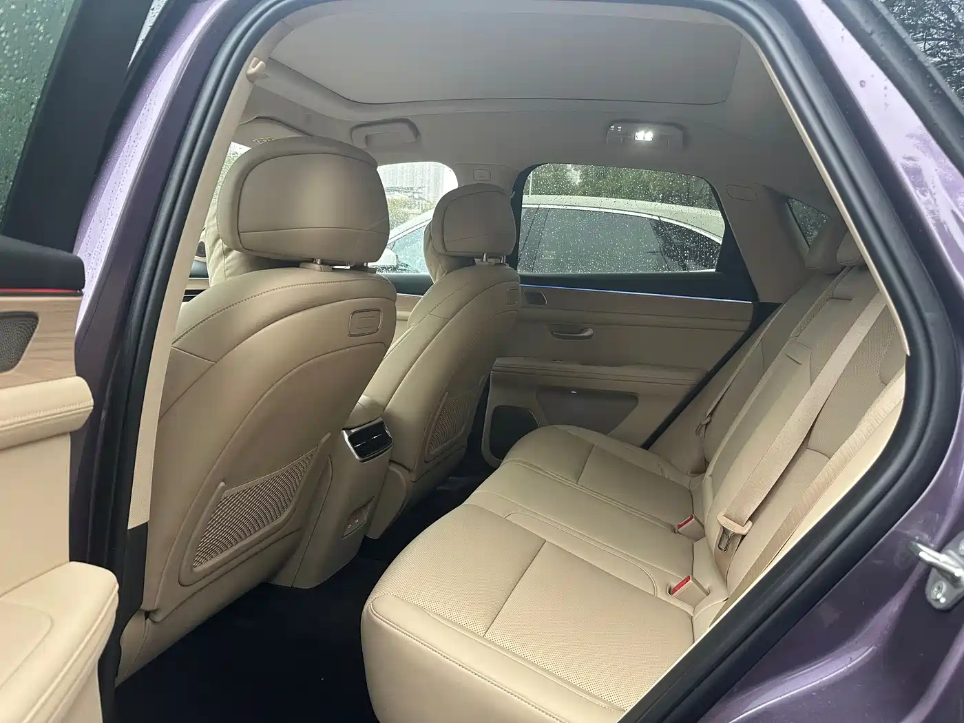AITO Wenjie AITO M5 2025 Extended Range Ultra AWD фото 9