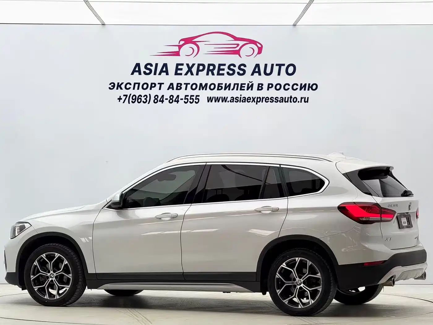 BMW X1 2022 sDrive20Li Fashion фото 6