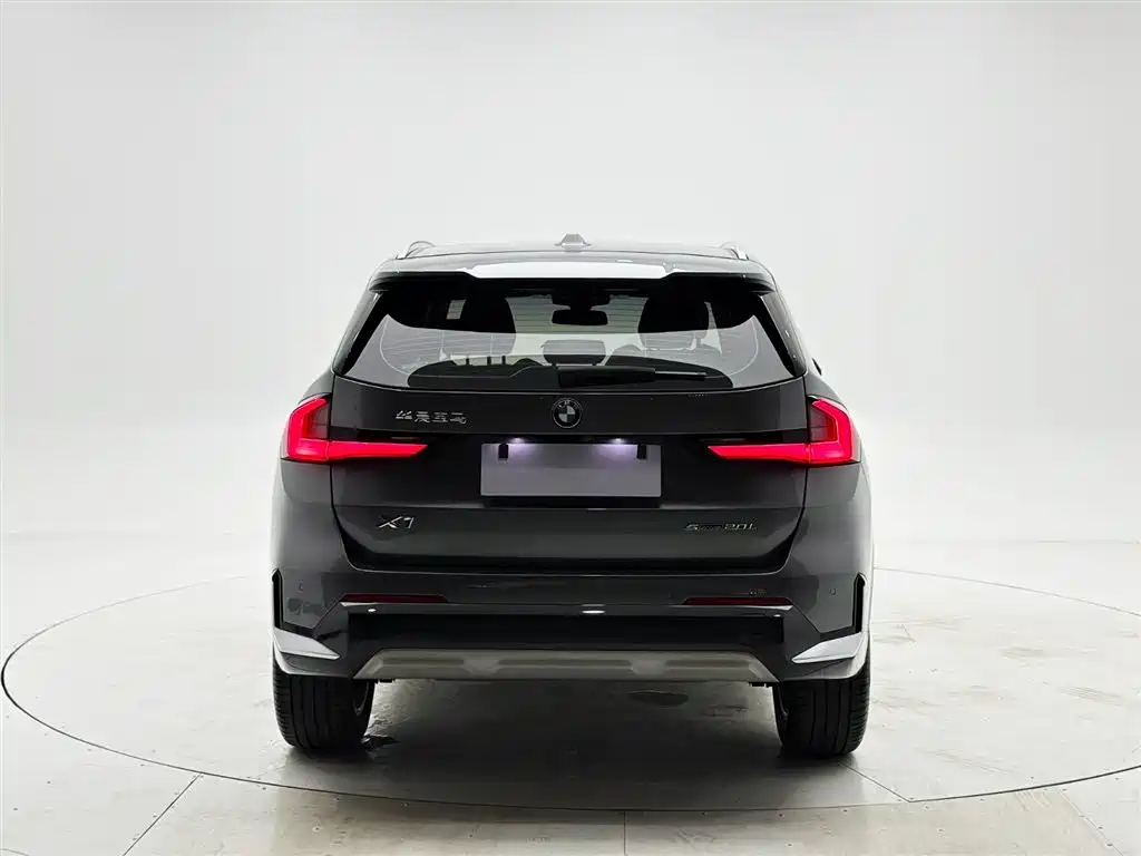 BMW X1 2023 sDrive20Li X Design Package фото 5