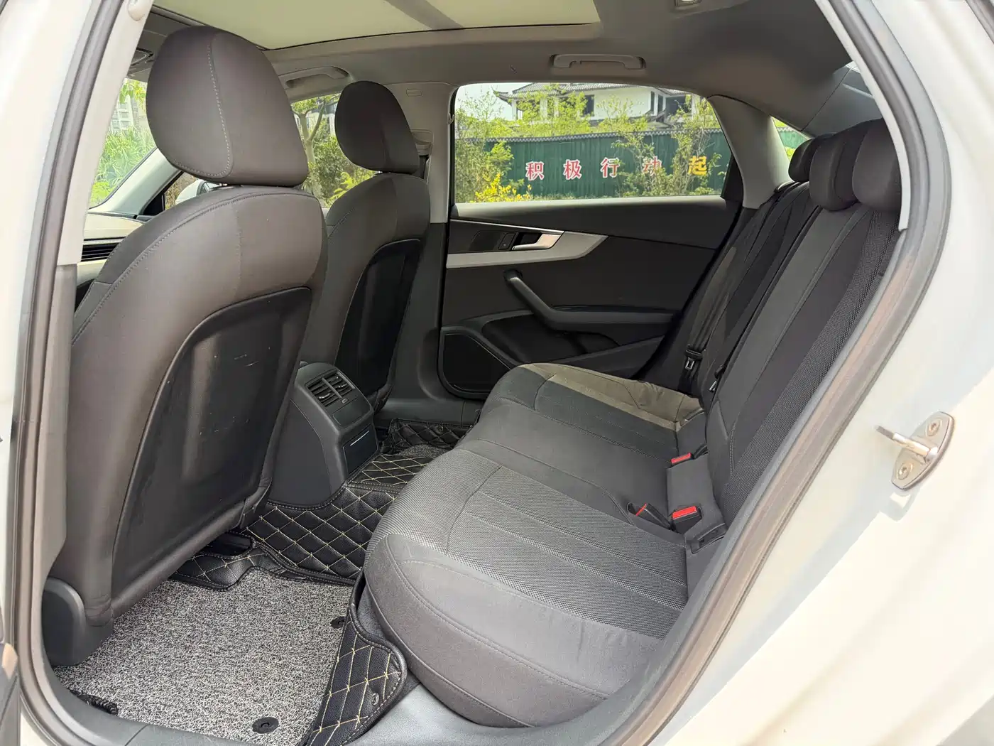 Audi A4L 2019 40 TFSI Progressive (China V) фото 9