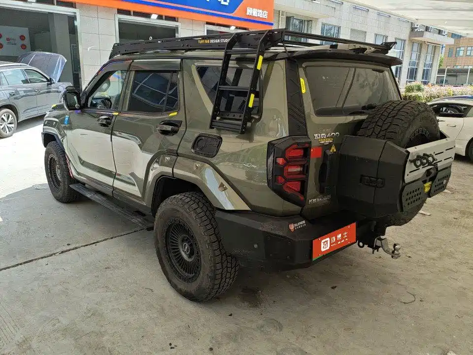 Tank 400 New Energy 2023 Hi4-T Super Edition фото 4